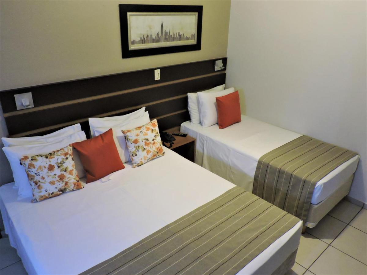 Hotel Ferraz Pouso Alegre Exterior photo